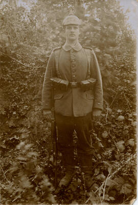 Anton am Anfang des Krieges 14/18