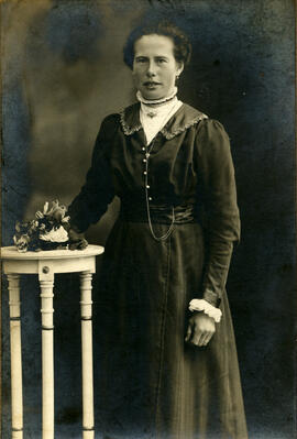Portrait Katharina Pässler, geb. Füller (1890-1973)